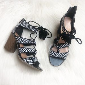 FASHION NOVA Black and White Woven Heeled Sandals